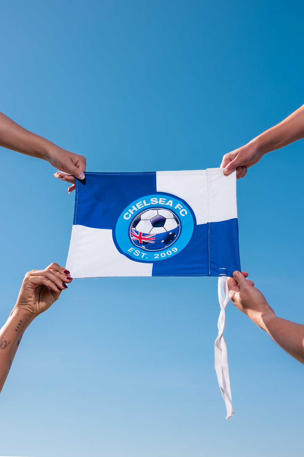 custom soccer corner flag. Made to suit club colours.